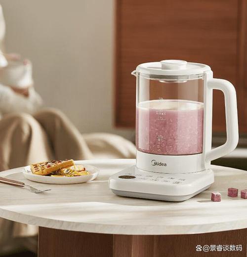 烧水壶主要用于快速加热水,而保暖壶则旨在保持饮品的温度,二者各有